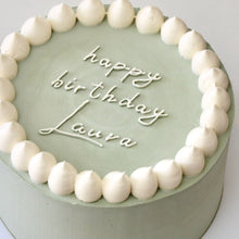 Indlæs billede til gallerivisning Less is more-kage