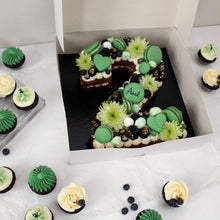 Indlæs billede til gallerivisning Bestil minicupcakes, der matcher din øvrige bestilling hos Snirkleriet, Aarhus