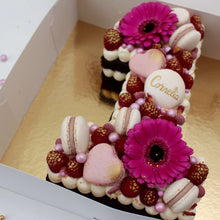 Indlæs billede til gallerivisning Tal-/Bogstavkage (MEDIUM // lagkagebunde)